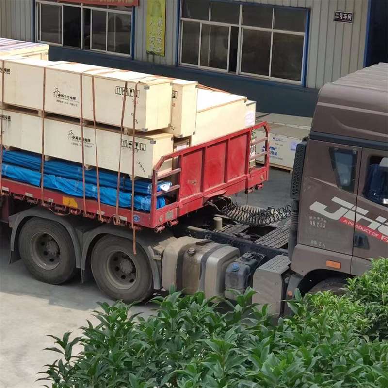 江苏连云港新浦至新疆阿勒泰福海县物流专线，一站式服务，让您的货物畅行无忧